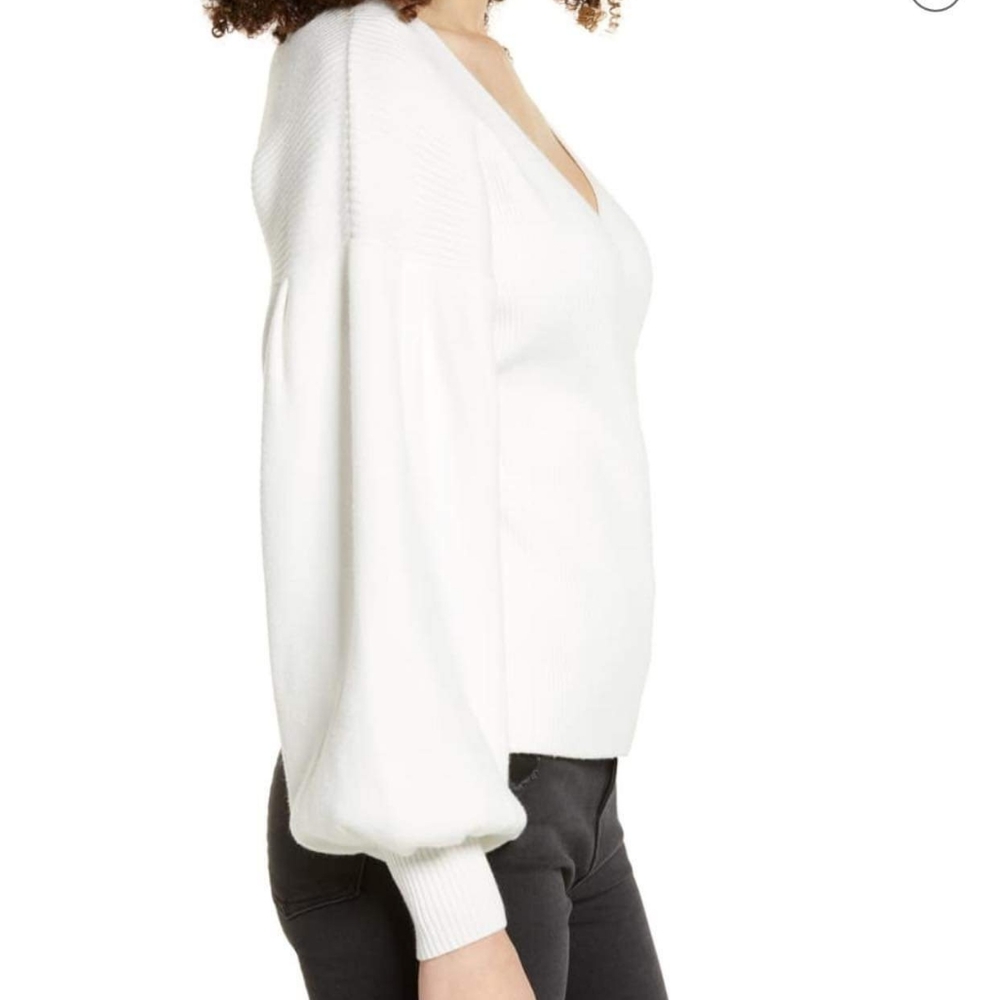 💥❗Year End SALE $20 All in Favor Bishop Sleeve Ribbed Sweater❗💥 - Picture 3 of 7